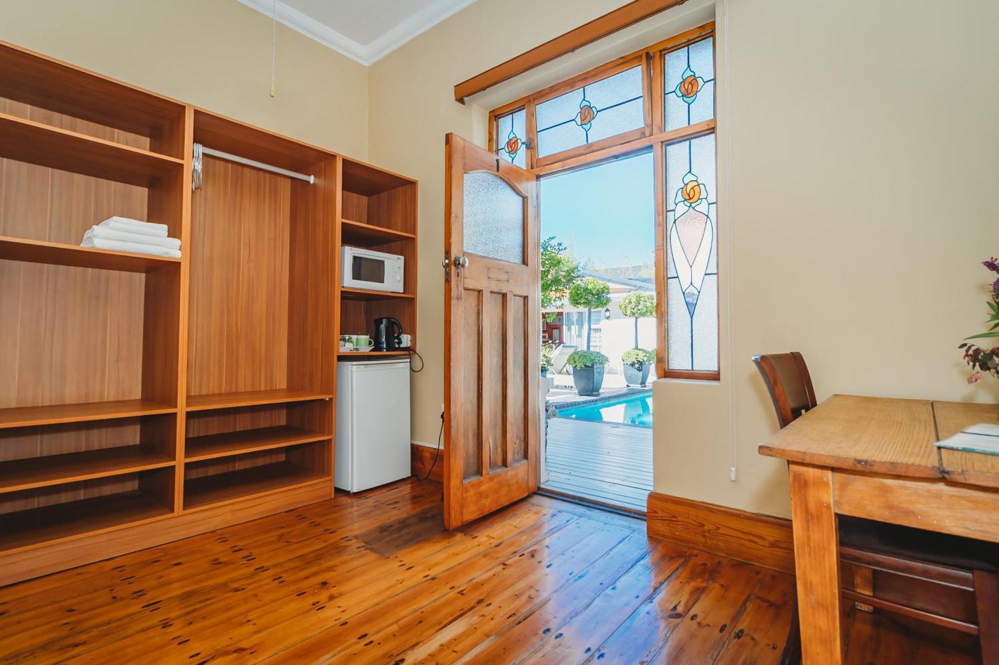Acorn Guest House George Esterno foto